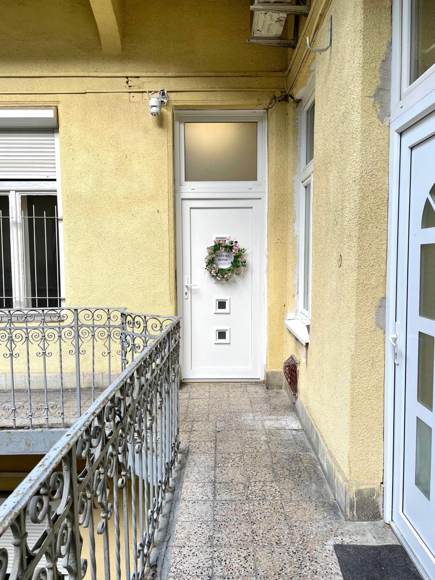 Apartamento Free Air Conditioner Nature Near Gozsdu With Free Coffee Budapest